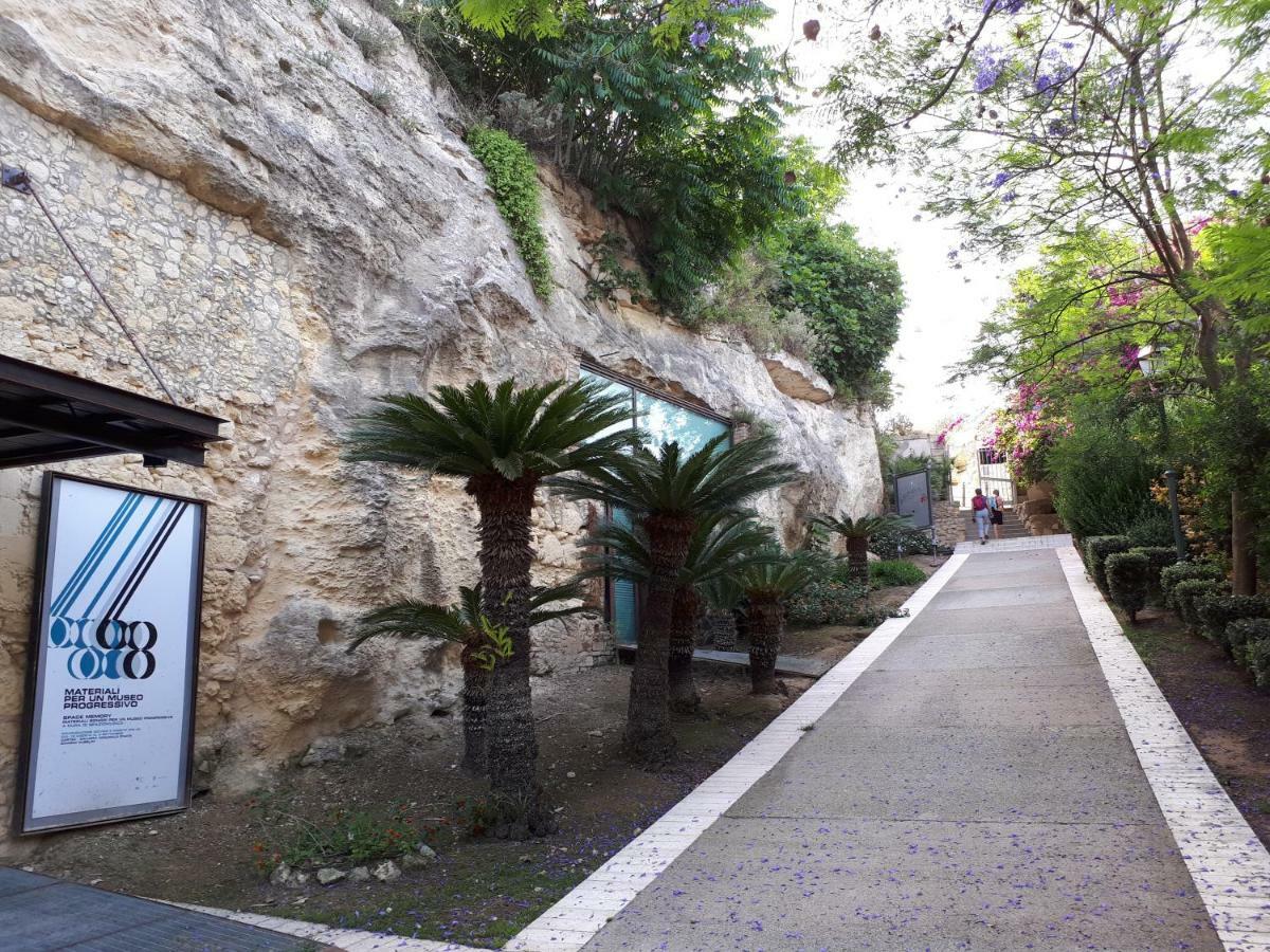 Mari Pintau Hotel Cagliari Eksteriør billede